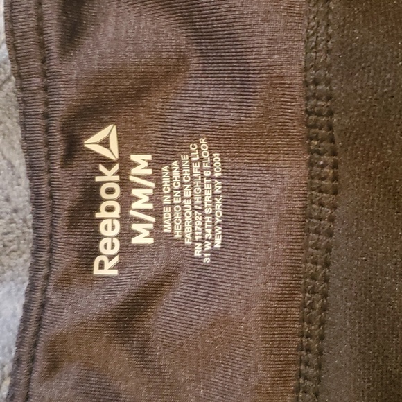 Reebok shorts - Picture 2 of 6